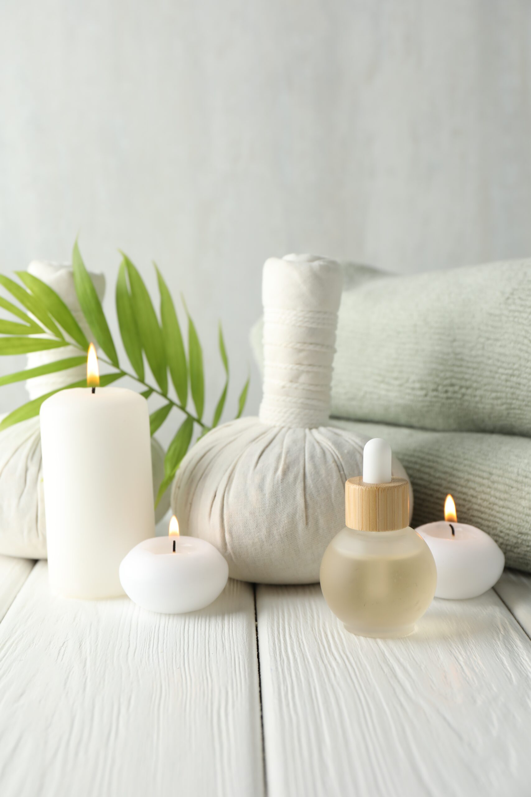 Tienda online de belleza y salud beautiful spa composition with herbal bags and bur 2026 01 11 11 00 21 utc scaled